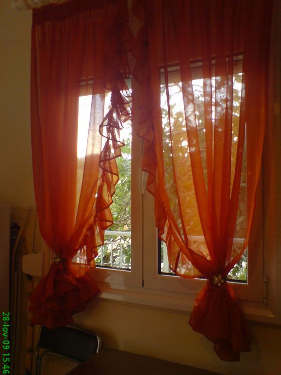 Golden Sun Apartment โรเวียส ภายนอก รูปภาพ